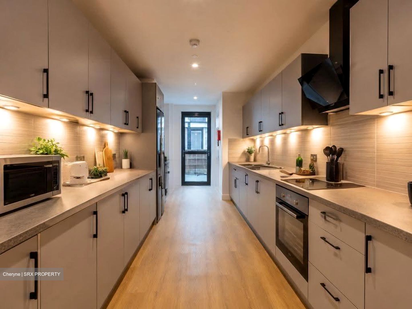UE Square (D9), Apartment #608701501
